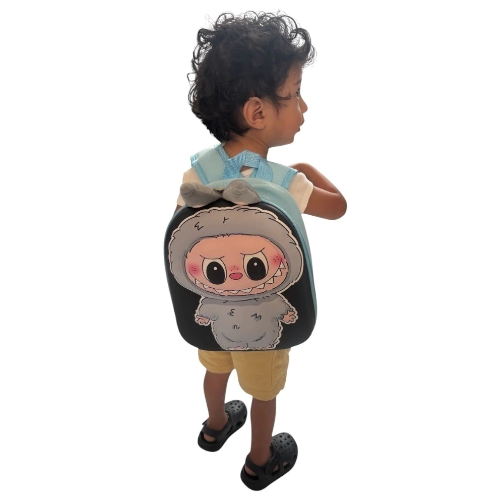 Mochila escolar color negro de Labubu