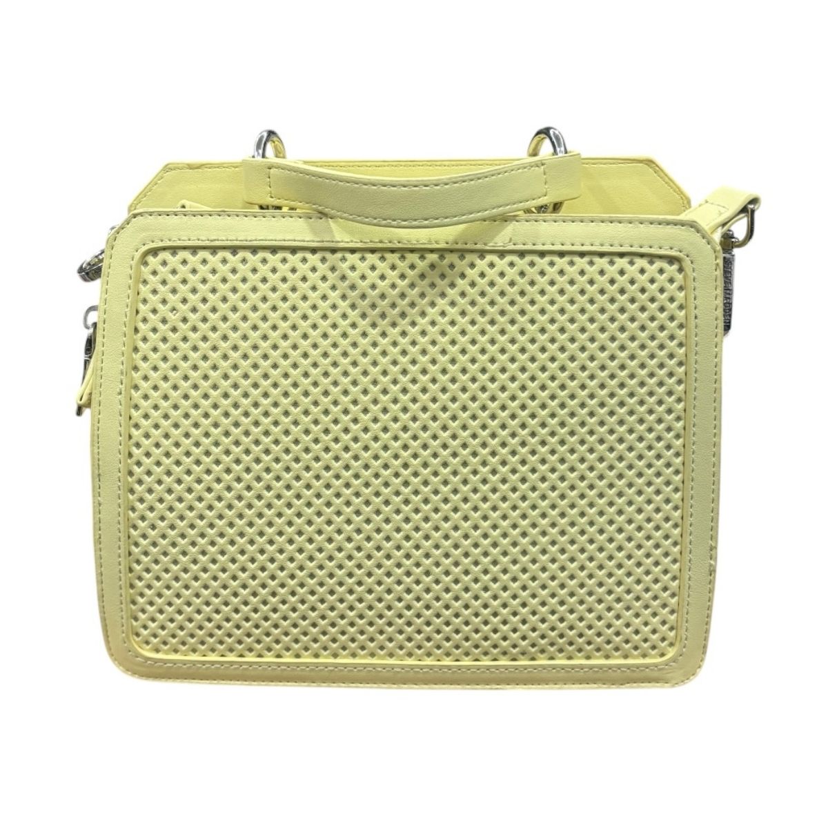 Bolsa Shoulder Steve Madden Color Amarillo Bevelyn Perf con Monedero
