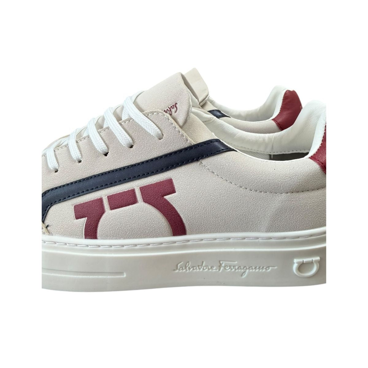 Tenis Ferragamo Gancio Marfil