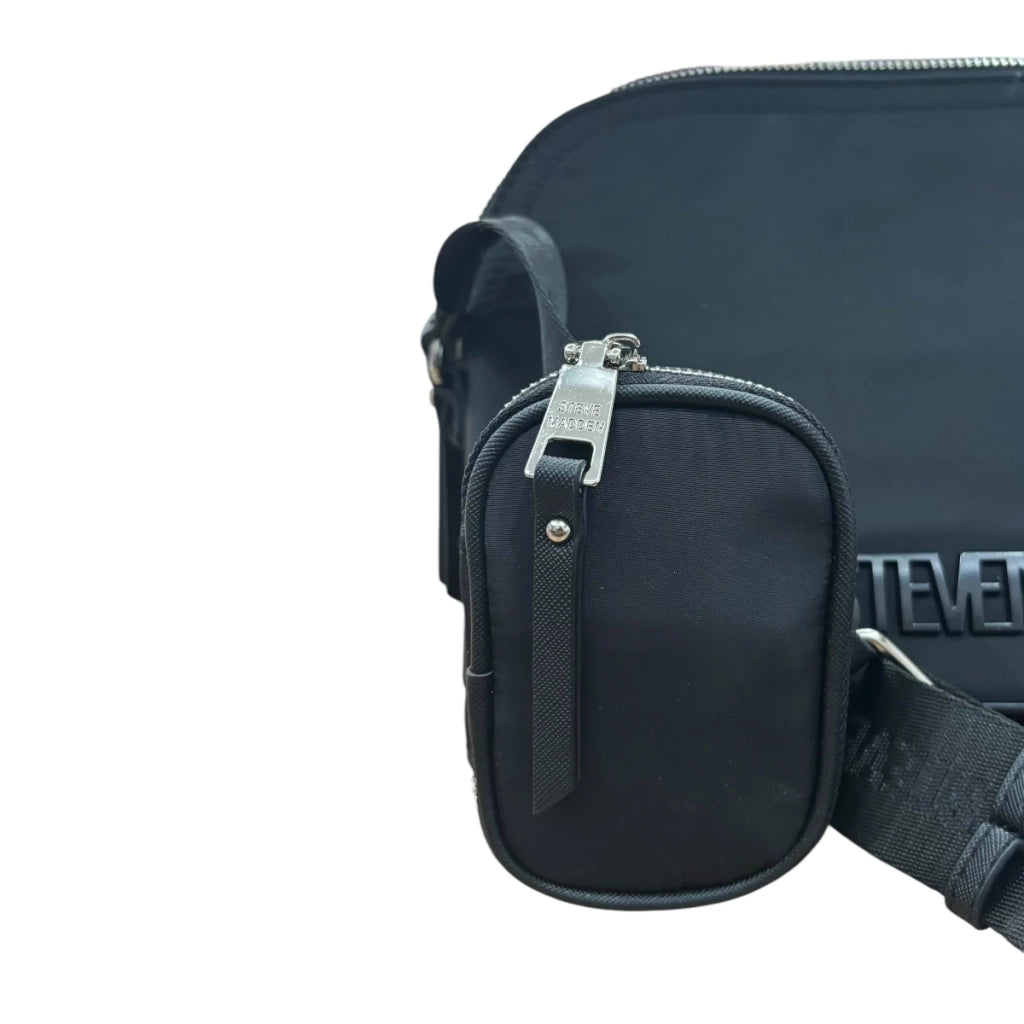 Bolsa Crossbody Steve Madden color negro de nylon