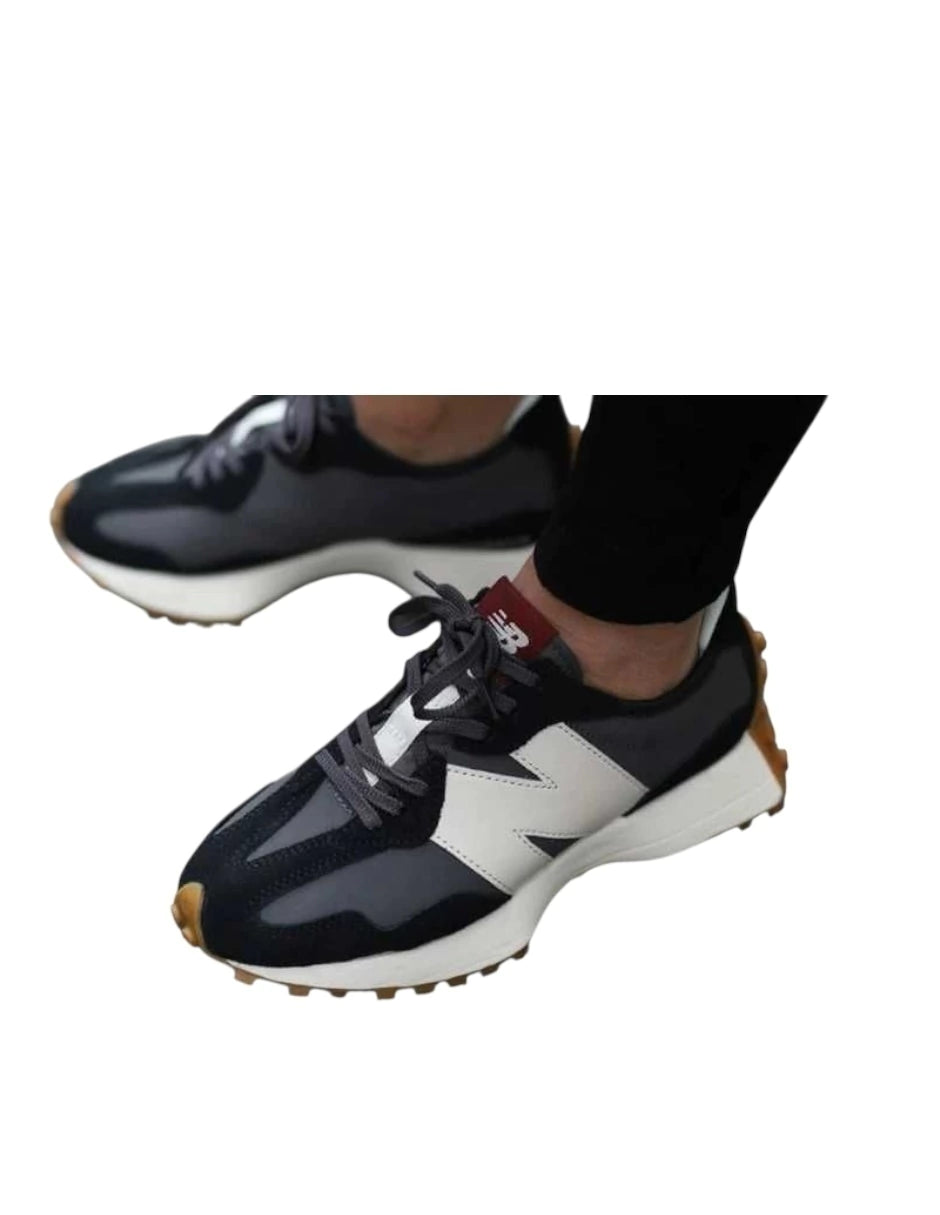 Tenis New Balance color negros