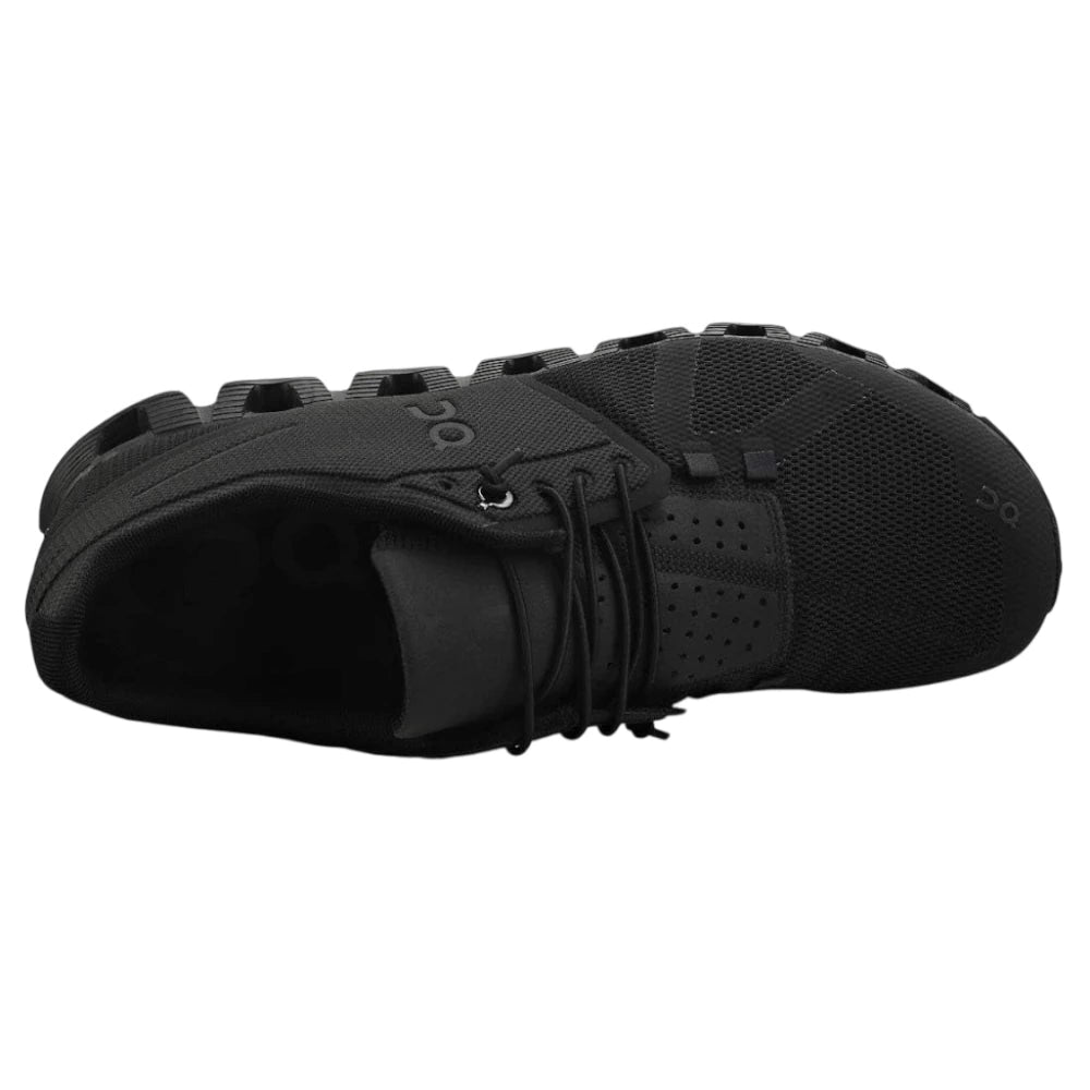 Tenis On Cloud 5 running all Black, suela de goma