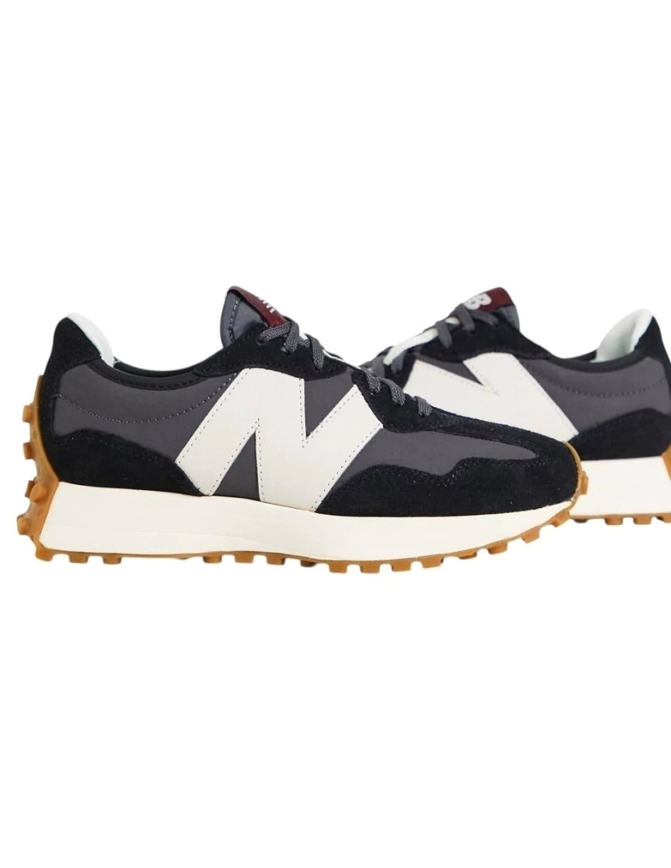 Tenis New Balance color negros