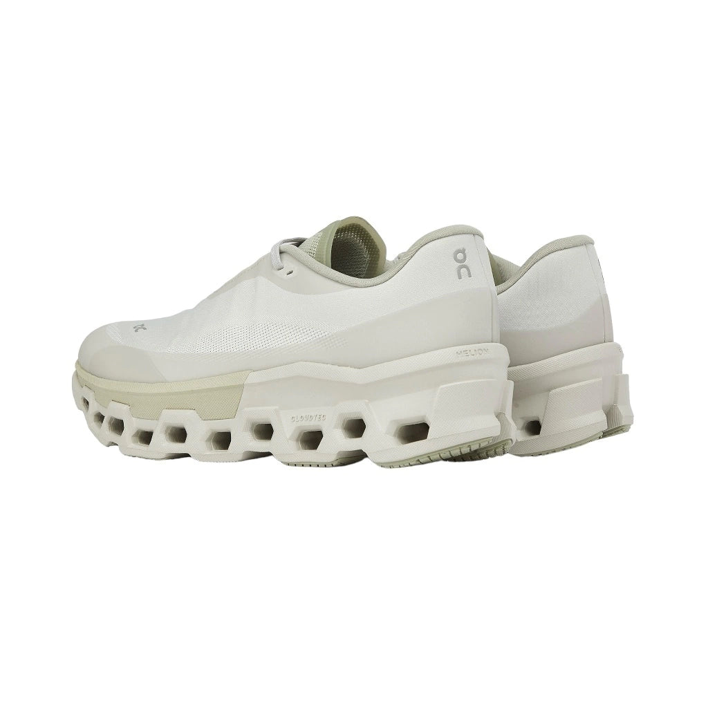 ON CLOUD RUNNING CLOUDMNSTER