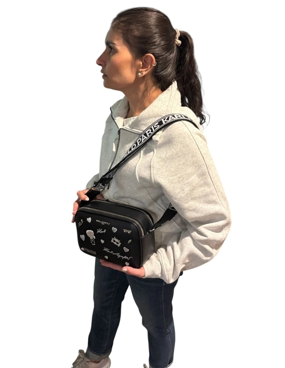Bolsa Crossbody Karl Lagerfeld Paris de piel color negro