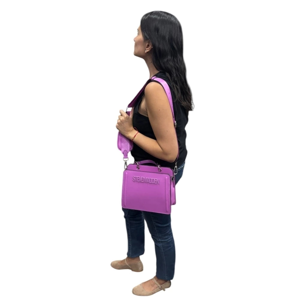 Bolsa Steve Madden Color Magenta Bevelyn Berry Shoulder